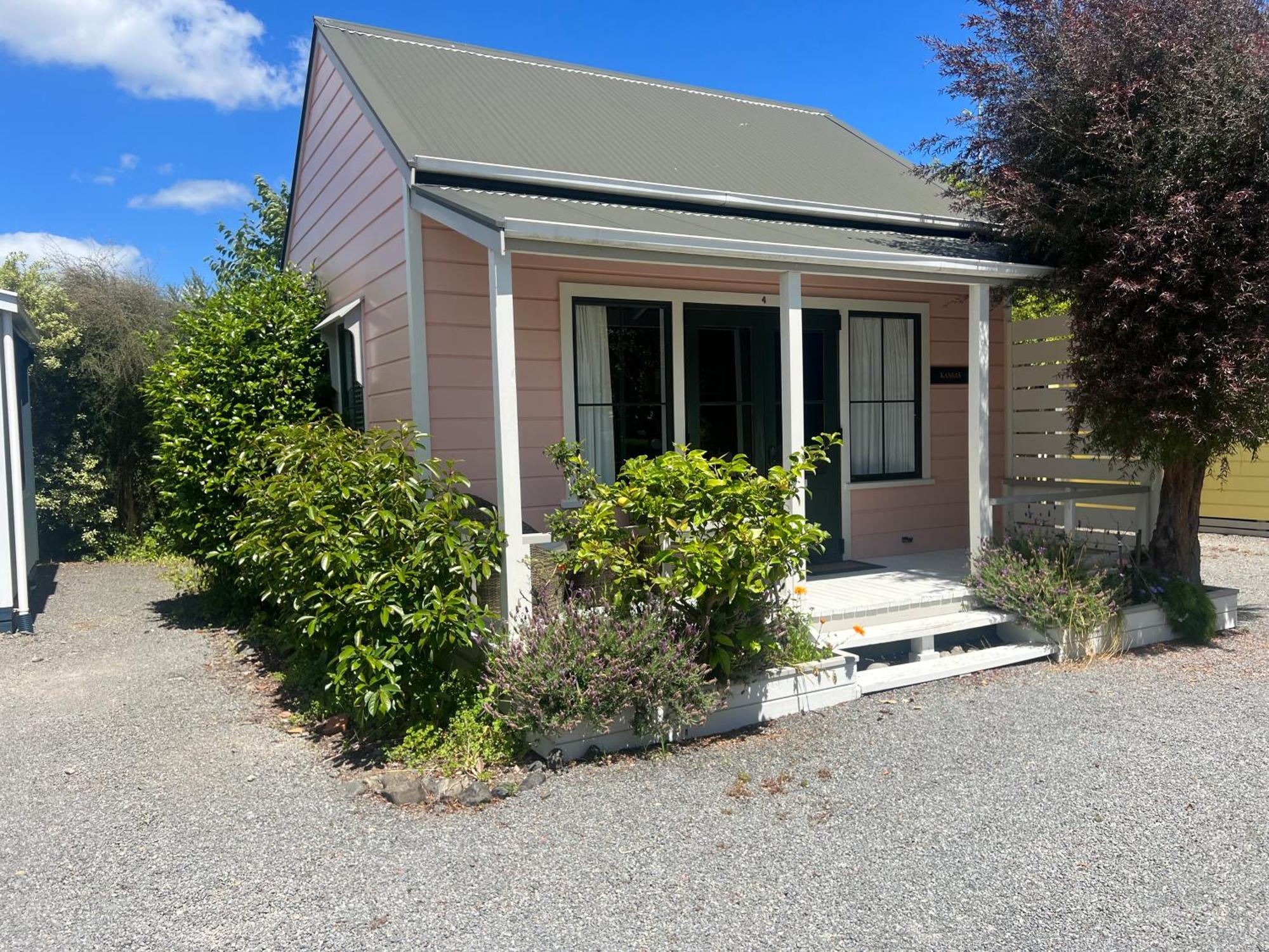 Pinot Villas Martinborough Exterior photo
