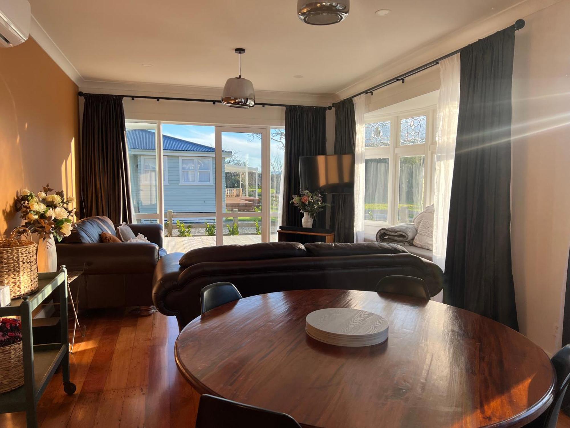 Pinot Villas Martinborough Exterior photo